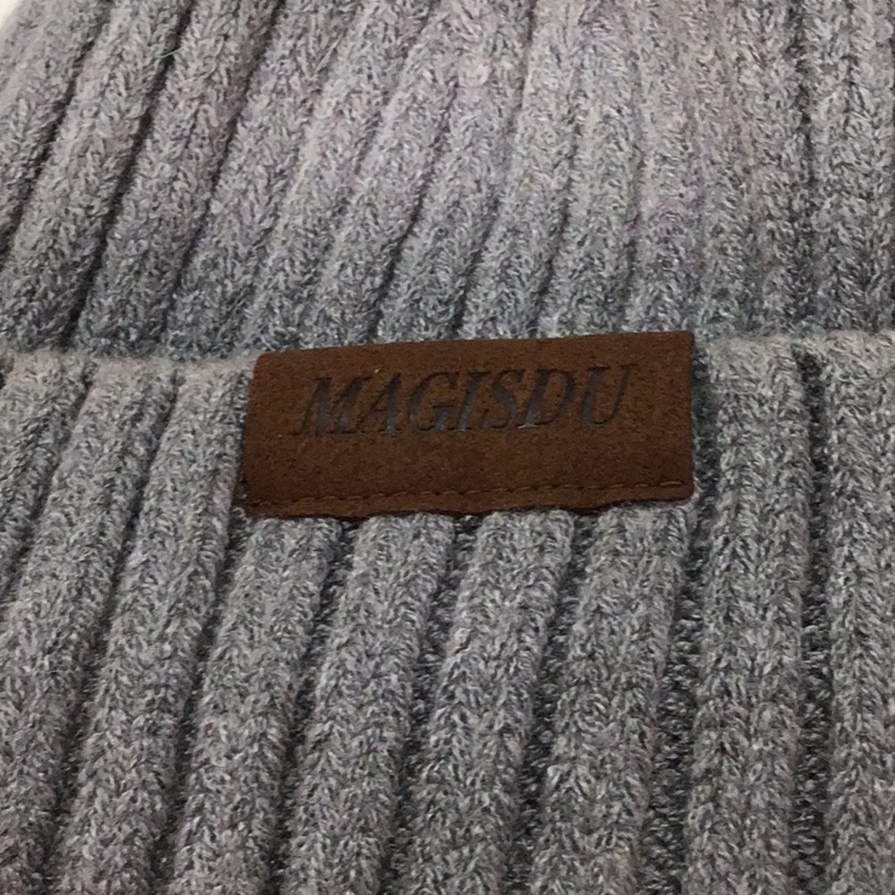 MAGISDU Gray 70% wool blend Beanie
